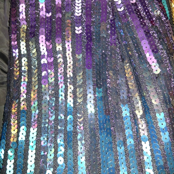 Dress - Picture 4 of 4